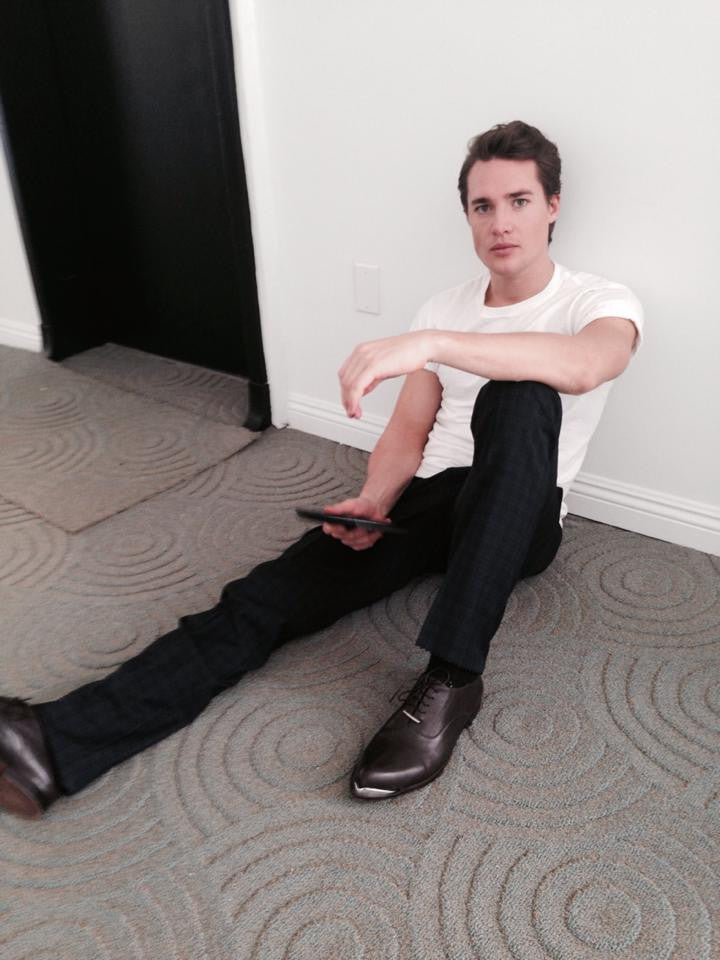 American Horror Story's Alexander Dreymon wears The Tycoon